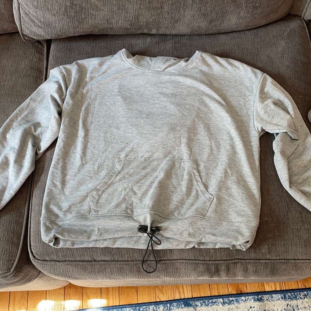 Cropped Gray Hoodie - Francesca’s